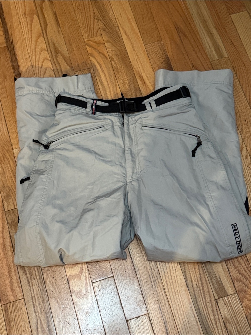 Helly Hansen light gray ski pants size medium